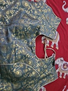 Banarasi Silk Blouse With Padded