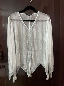 Art Decorat Mesh Eye Catching Lace Top
