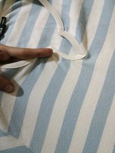 Striped long sleeve top