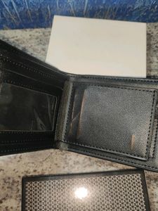 Men&#39;s Purse/ Wallet Brand New Unused
