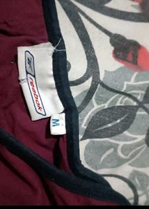 REEBOK T-shirt