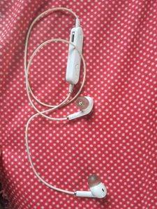 Neckband