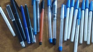 Empty Pens (Without Refill)