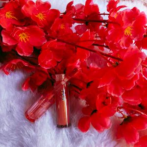 Kaja Beauty lip gloss pack of 1