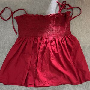 Red Sleeveless Top