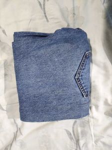 NEW BAGGY BLUE JEANS