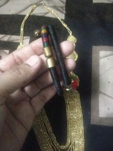 Artificial Gold Neck Set With Free Black Bracelet