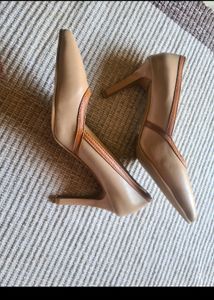 Nude & Tan Heels