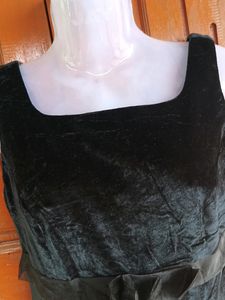 Velvet Med Dress