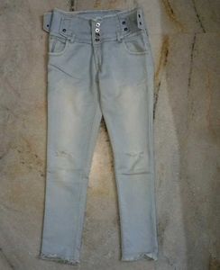 Light Wash Denim Jeans