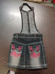 Peppermint Top With Denim Stylish Mini Skirt