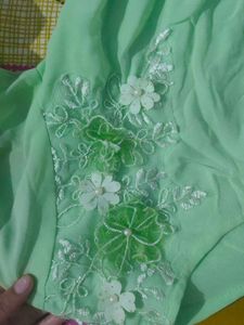 cute ruffle/chuttiyaan kalaiyaan style top ♥️