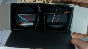 Long - Ware Gel EyeLiner