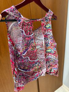 Sexy back sleeveless printed top