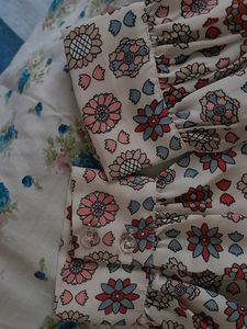 CLEARANCE SALETwenty Dresses White Blouse