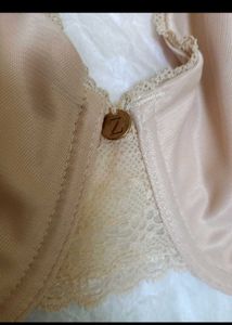 Size 34 D gorgeous bra