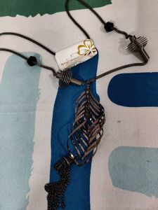 Neck Piece