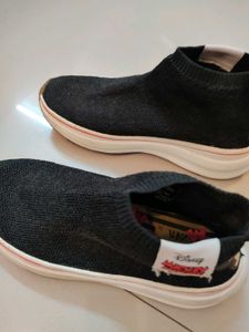Zara Slip On Mid Top Sneakers.