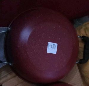 Non-Stick kadhai 1.25 ltr capacity