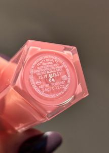 Fenty Beauty Gloss Bomb Stix :- Its Fussy