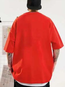 Red &#39;32&#39; Graphic Oversized Tee