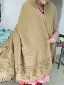 Wollen Shawl