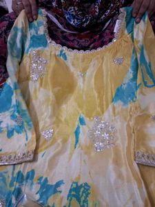 Elegant Ethnic Suit Set