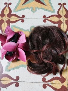 Big Flower And Hair Clutcher