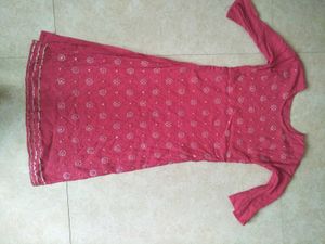 Red Embroidered Kurta