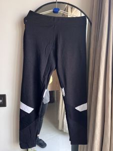 MAX Striped Full-Length Tights