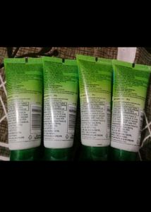 (4)Everyuth Neem Face Wash