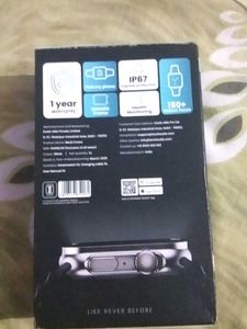 Boult Smartwatch - Brand New in Box!