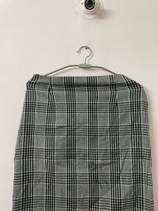 PLAID SKIRT