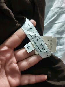 182610. Brown V-Neck Top