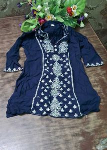 Embroidered Tunic Top