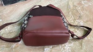 Zouk Floral Print Backpack