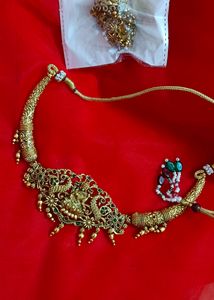 Lakshmi Choker