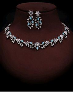 Elegant Necklace Set