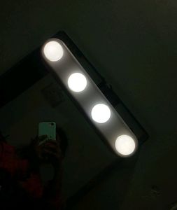 Mirror Light