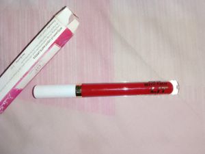 MyGlamm LIT liquid Matte lipstick
