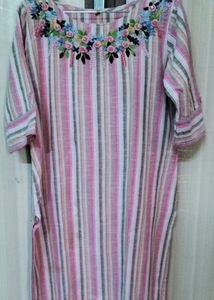 cotton kurti, sizeXL, lining print with neck embroidery