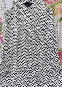 AND Brand Patterned Sleeveless Dress