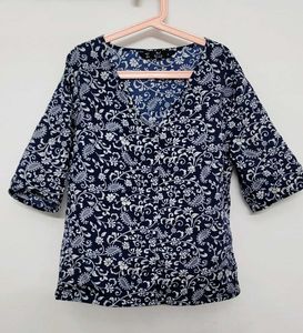 Blue & White Paisley Print Top