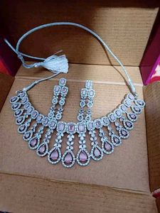 Elegant American Diamond Necklace Se