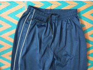 Men Track Suit which Include Pant/Jacket