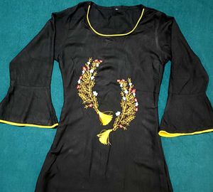 Elegant Black Embroidered Kurta Set