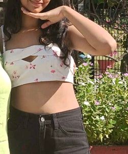 H&amp;M Cute Floral Tube Top