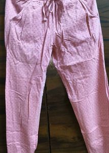 Trouser. Pink Colour