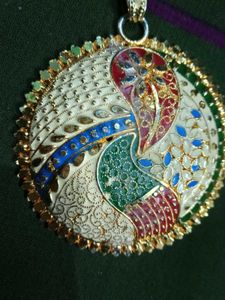 Elegant Peacock Pendant Necklace