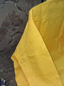 Yellow &amp; White Top Set